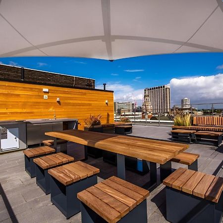 Luxury 2 Bedroom Apartment In Central Croydon With Free Parking Екстериор снимка
